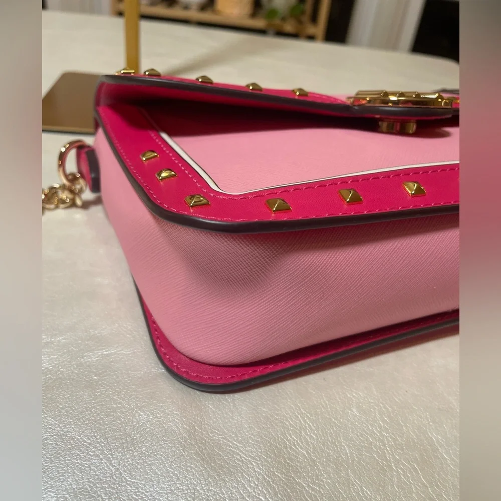 NWT Michael Kors Leida Medium Studded Shoulder/Crossbody in Electric Pink ⚡️ ⚡️ - Picture 15 of 17